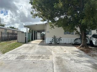 10467 S 228th Ln #A, Boca Raton, FL 33428