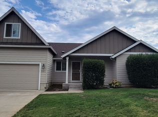 331 NW Pacific Hills Dr, Willamina, OR 97396