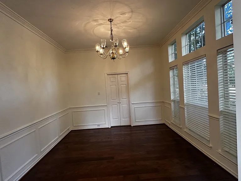 18532 Bay Pines Ln — Photo 5