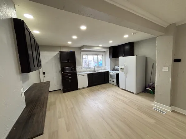 444 Ohio Ave, Clairton, PA 15025