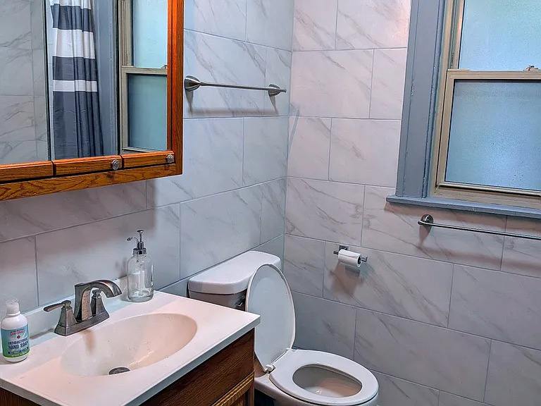 8043 S Saint Lawrence Ave #2 — Photo 10