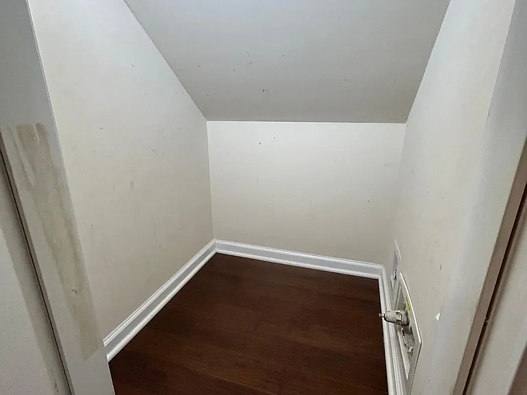 4129 Vallonia Dr — Photo 11