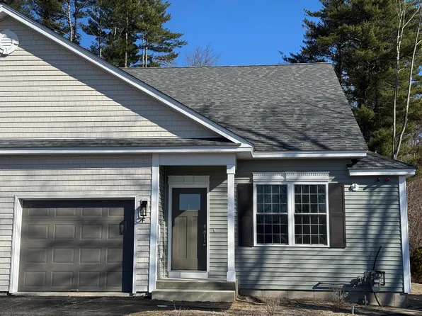 7 Martins Ferry Road #F, Hooksett, NH 03106