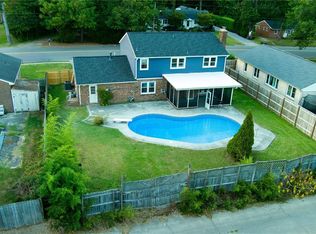 2221 Wolfsnare Rd, Virginia Beach, VA 23454