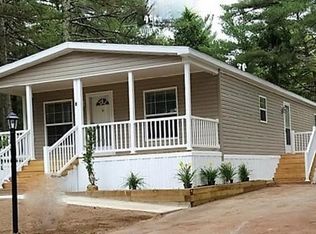 8 Pipers Way, Carver, MA 02330