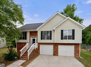 8103 Rhodes Way, Riverdale, GA 30274