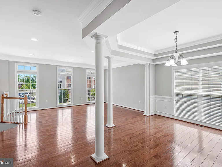 22247 Waterberry Ter — Photo 5