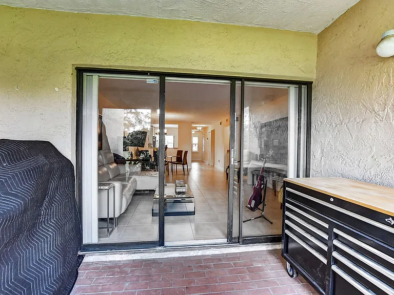 21211 Lago Cir #C — Photo 30