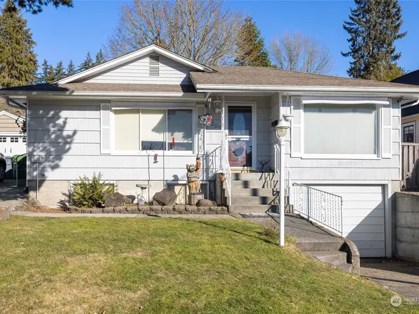 309 Regents Boulevard, Fircrest, WA 98466