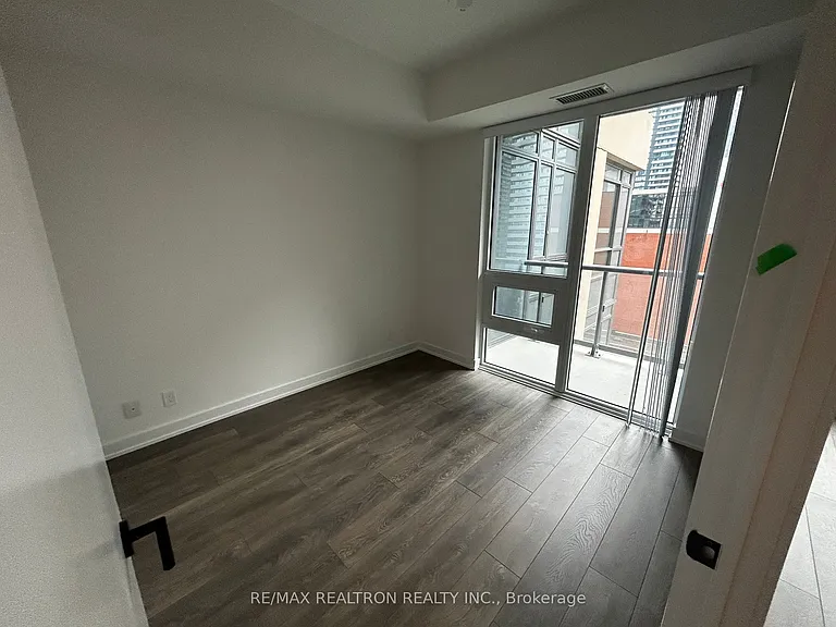 108 Peter St #1308 — Photo 11