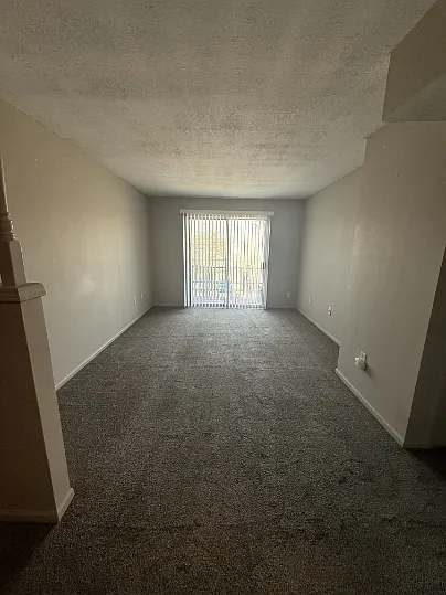 820 N Holden St - 11 — Photo 2