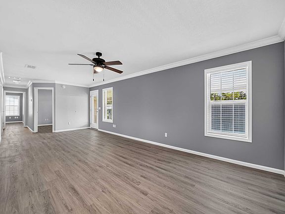 007_280_La_Vista_Dr-Living_room-3766