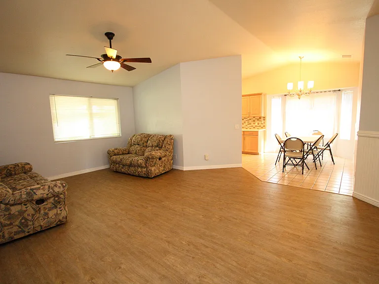 2683 W Fanbrook Rd — Photo 3