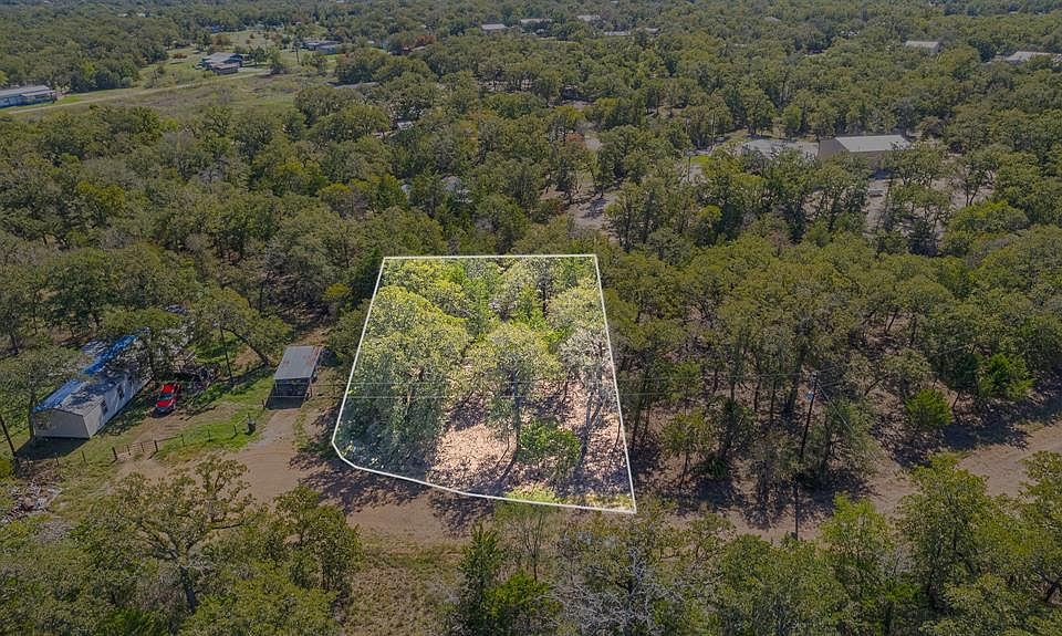 1st image of 210 Mesquite Trail