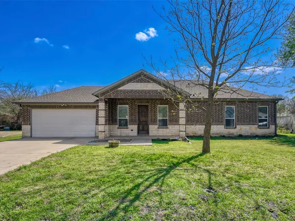 4601 Sunset St, Greenville, TX 75401