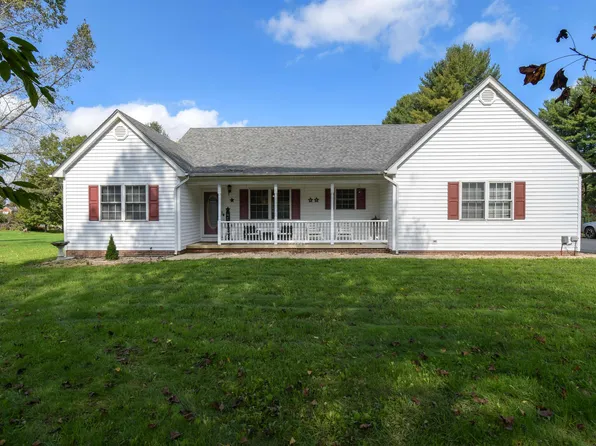 362 Howardsville Tpke, Stuarts Draft, VA 24477