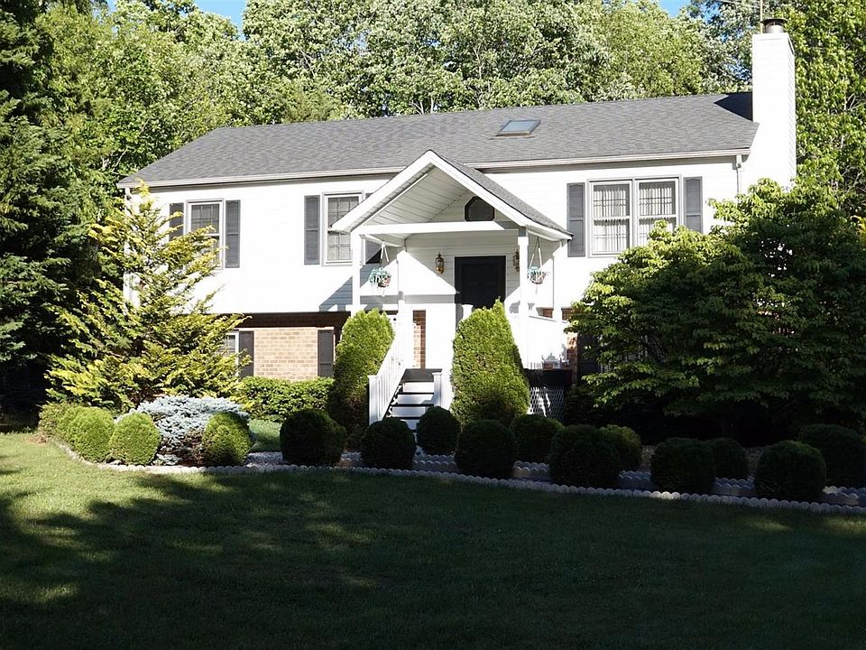 1st image of 78 Briery Creek Dr