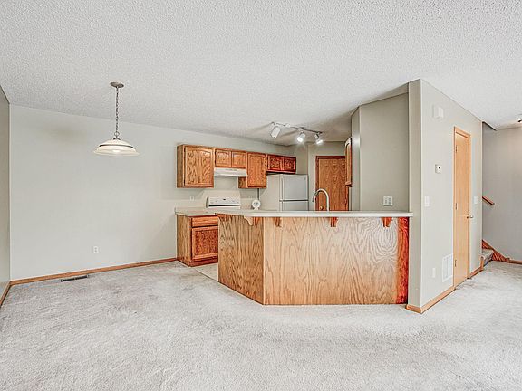 5th image of 408 Gironde Ct