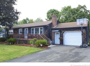 21 Ciccio Ct, Plainville, CT 06062