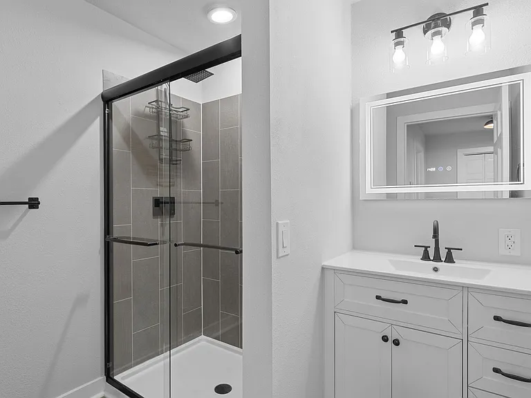 56 Wintergreen Dr — Photo 13