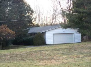 3445 Sandy Lake New Lebanon Rd, Sandy Lake, PA 16145