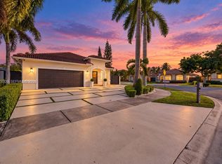 North Palm Estates Homes, Hialeah, FL 33015