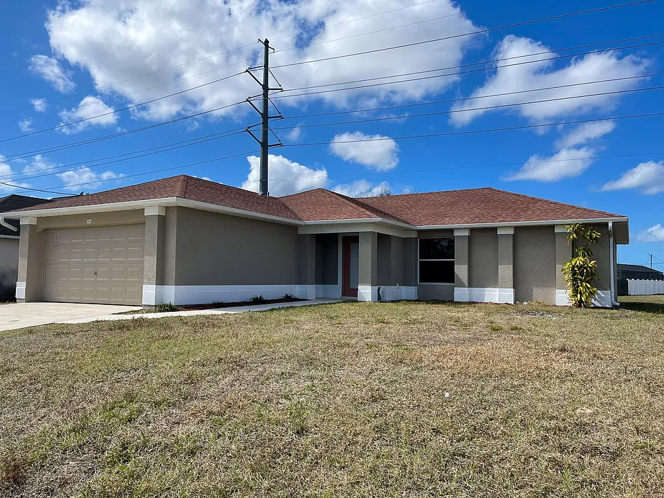 306 SW 24th Ave