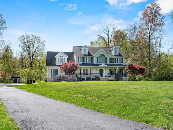 12 Damian Court, Chester, NY 10918