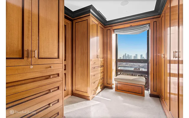 Rented by Douglas Elliman | media 8