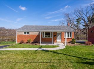 3511 Wallace Dr, Pittsburgh, PA 15227