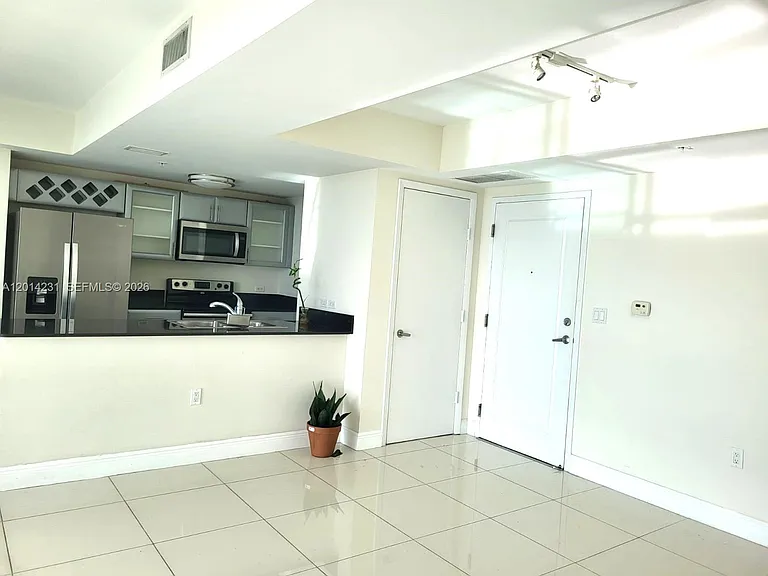 1861 NW South River Dr #2603 — Photo 5