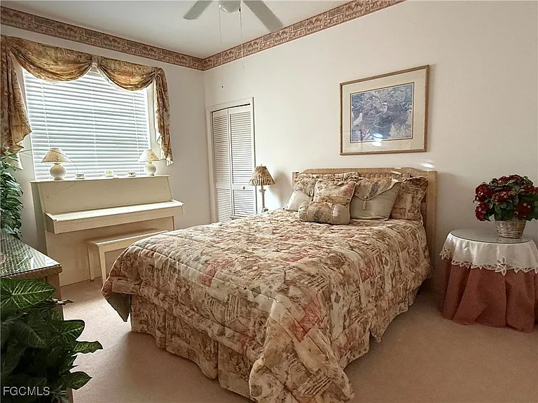11081 Lakeland Cir — Photo 13