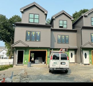 36-36B Standish St, Worcester, MA, 01604