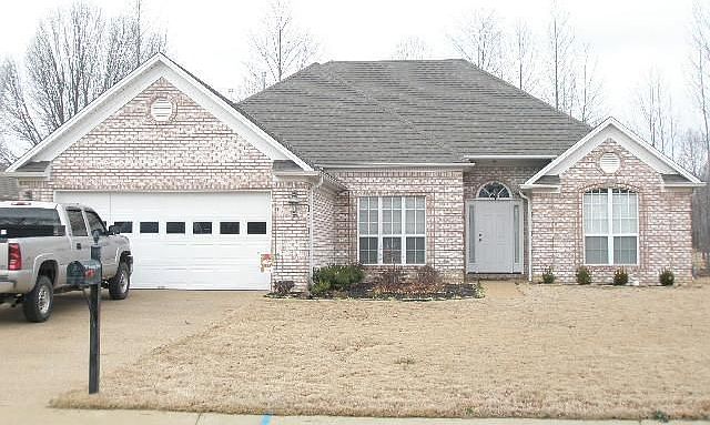 1st image of 321 Fairway Blvd
