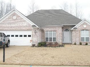 321 Fairway Blvd, Jackson, TN 38305