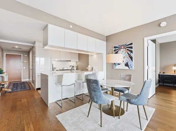 99 Hudson Street image 2 of 41