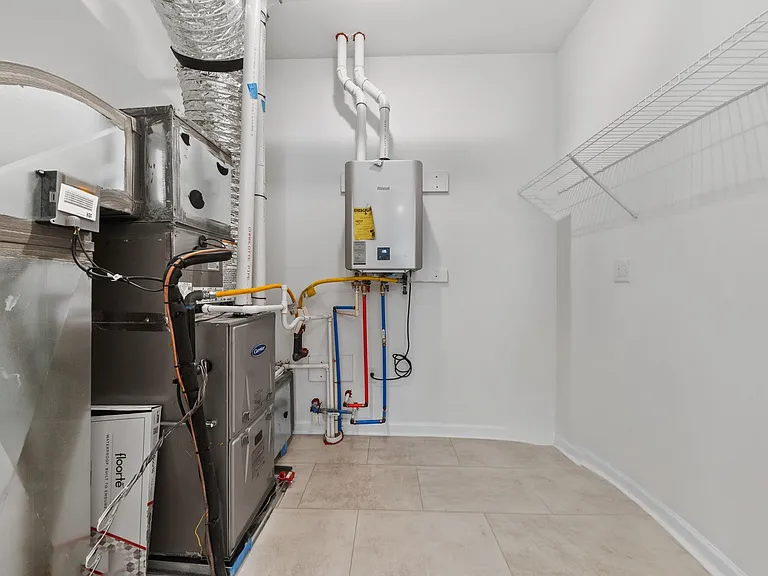 500 Willow St #505 — Photo 26