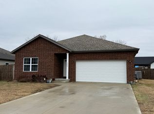 960 W Maurice Street, Bolivar, MO 65613