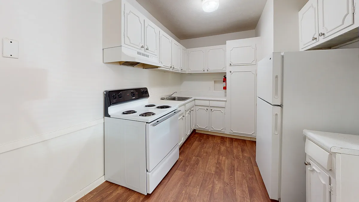 Building Photo - Kendall Manor Apartments