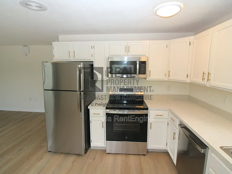770 Central Ave #7 — Photo 2