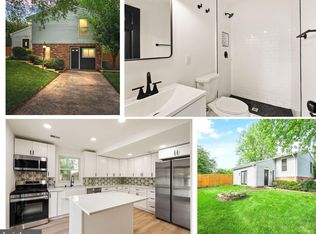 4010 Novar Dr, Chantilly, VA 20151