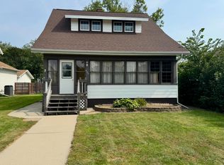 409 N Main St, Groton, SD 57445