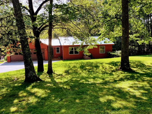 392 Searsmont Road, Lincolnville, ME 04849