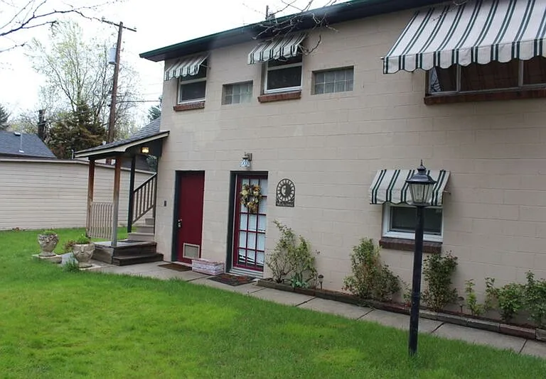 2720 W Heron St #B — Photo 13