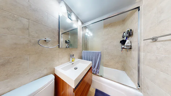 Rented by Bond New York | media 21