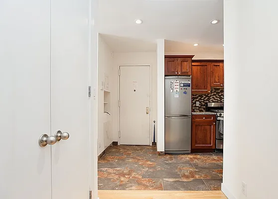 Rented by Emor Management Inc. | media 39