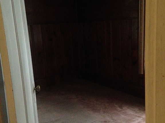 4th image of 13615 Ohio St