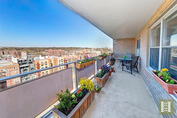 Sold by Halstead Real Estate | media 10