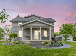 1207 Cemetery Rd, Jerseyville, IL 62052
