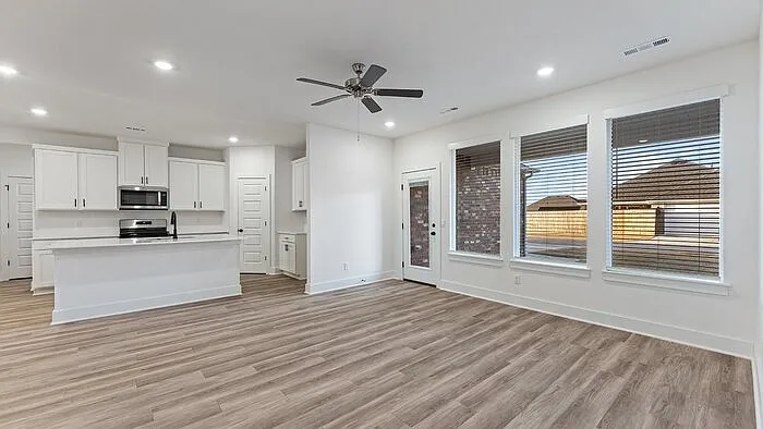 4820 W Aurora St — Photo 9